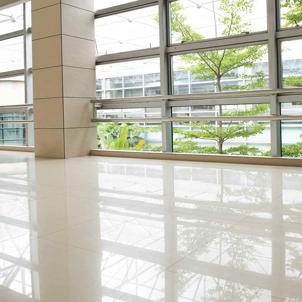 Limpeza de pavimentos